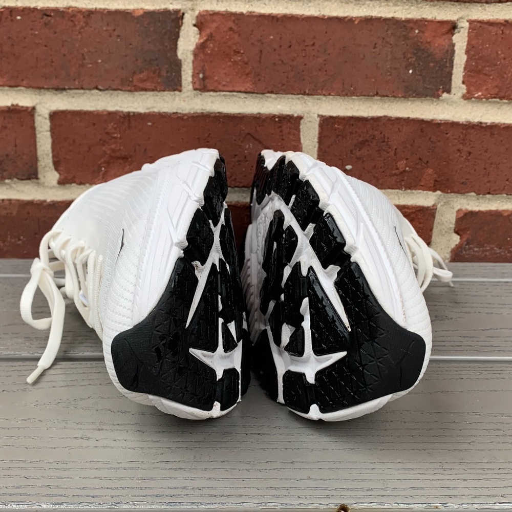 Hoka Arahi 7 Running Shoe - Picture 10 of 14